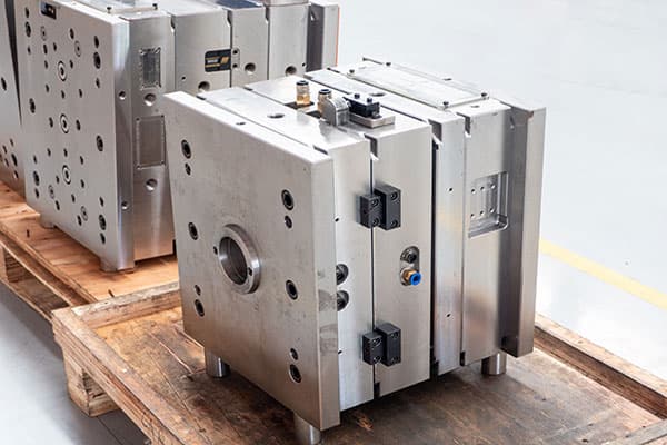 Mold & Die Tooling